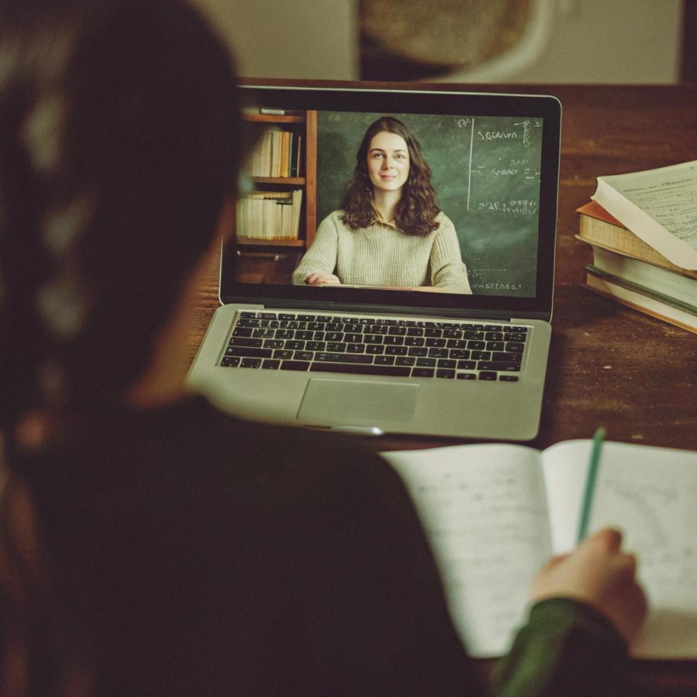 Teacher leading virtual class