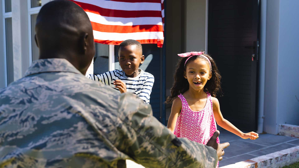 Online Education for Highly Mobile Families: Military, Corporate Relocation, and Travel