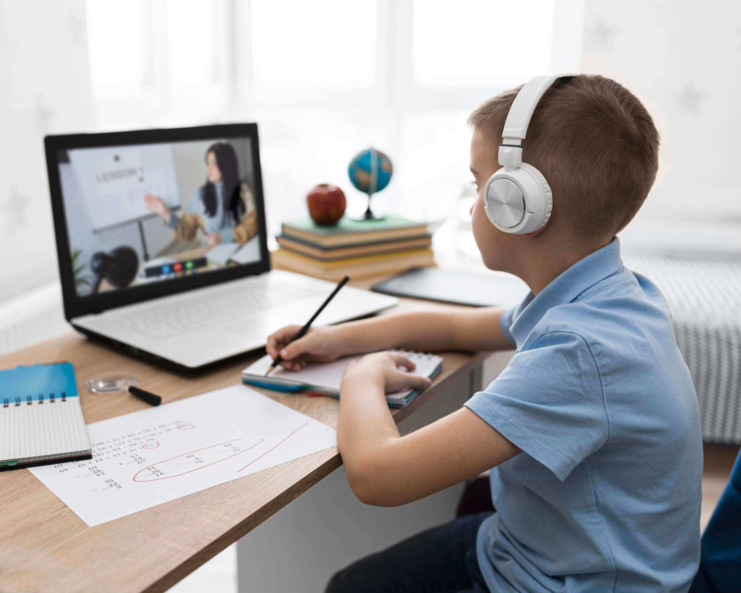 Executive Functioning Skills Development in Online Learning